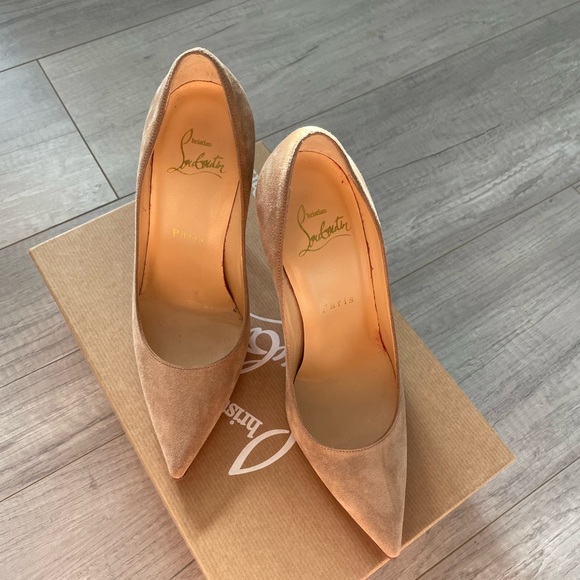 Christian Louboutin in Cappuccino Decoltish 100 Veau Velours - Picture 2 of 7